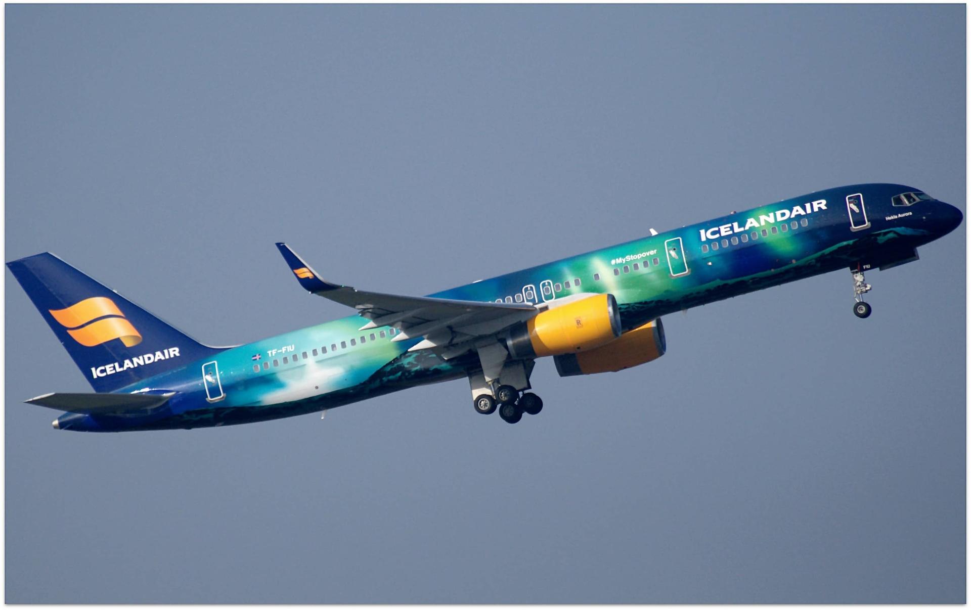 An Icelandair 757 in the "Hekla Aurora" livery on take-off.