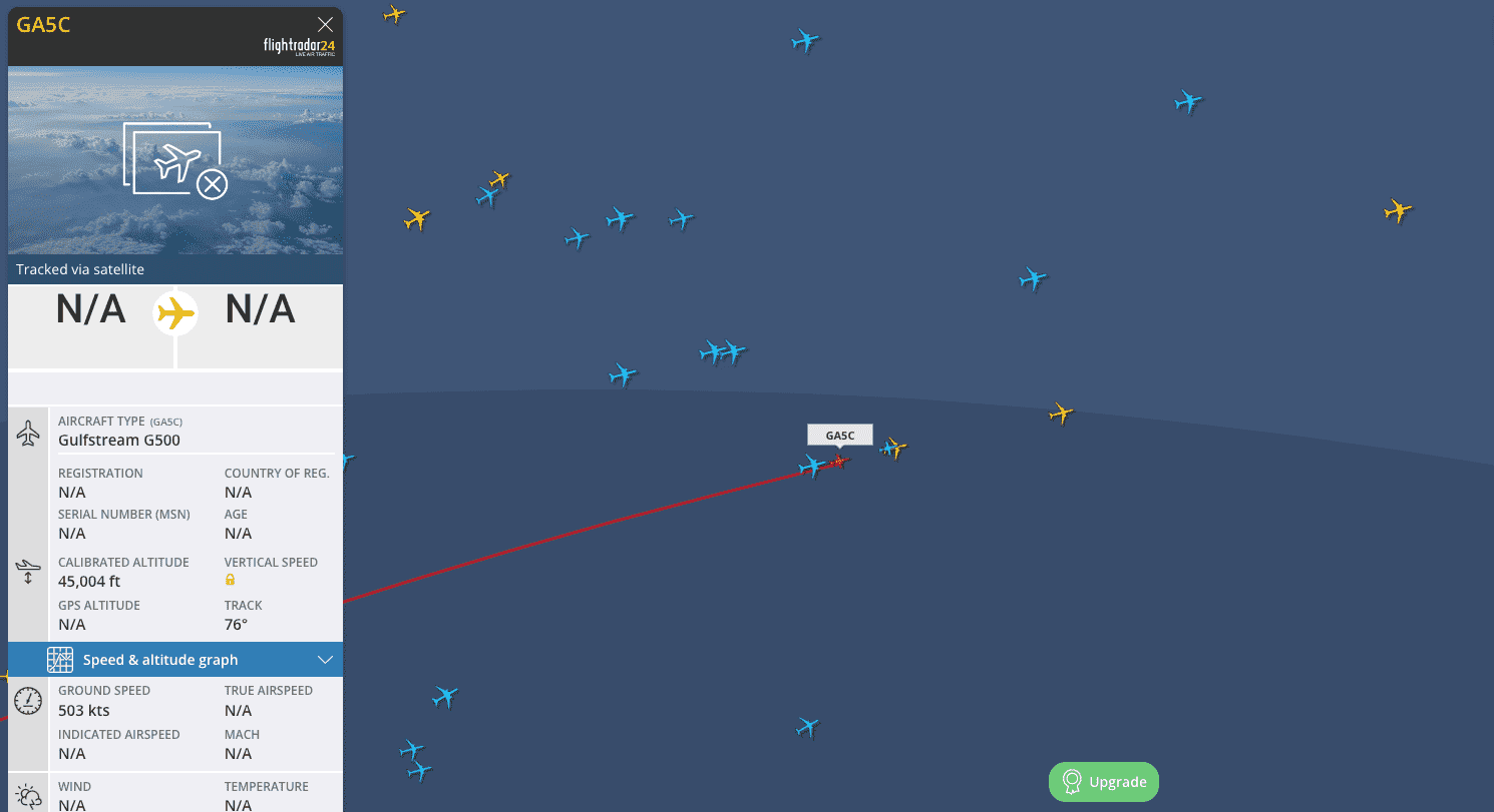 The Flightradar UI displaying a private jet and commercial airliner on the same flight path but at different altitudes.