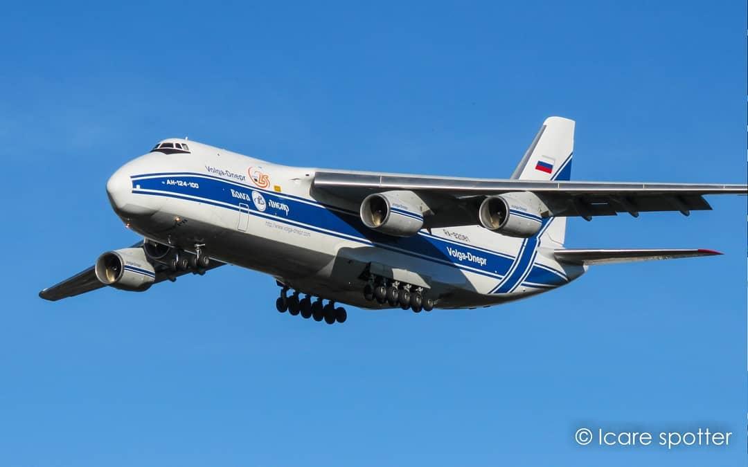 photo-of-Antonov AN-124